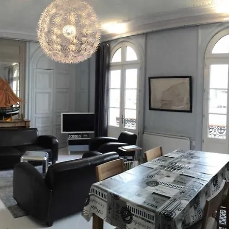 G9175 Apartment